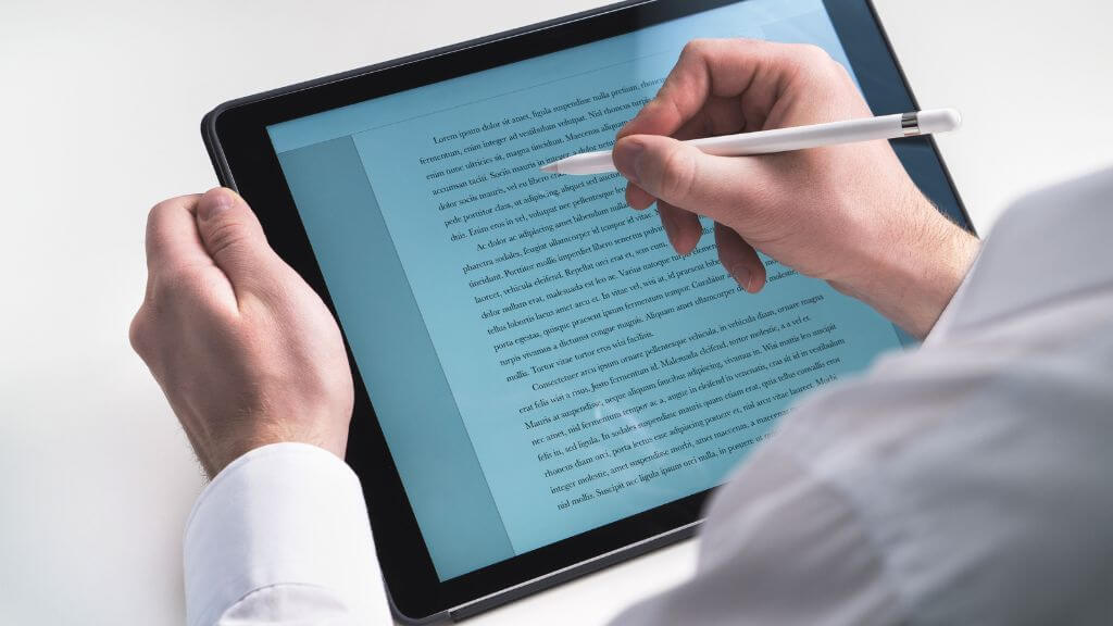 Why Businesses Should Embrace Reading Assistive Technology